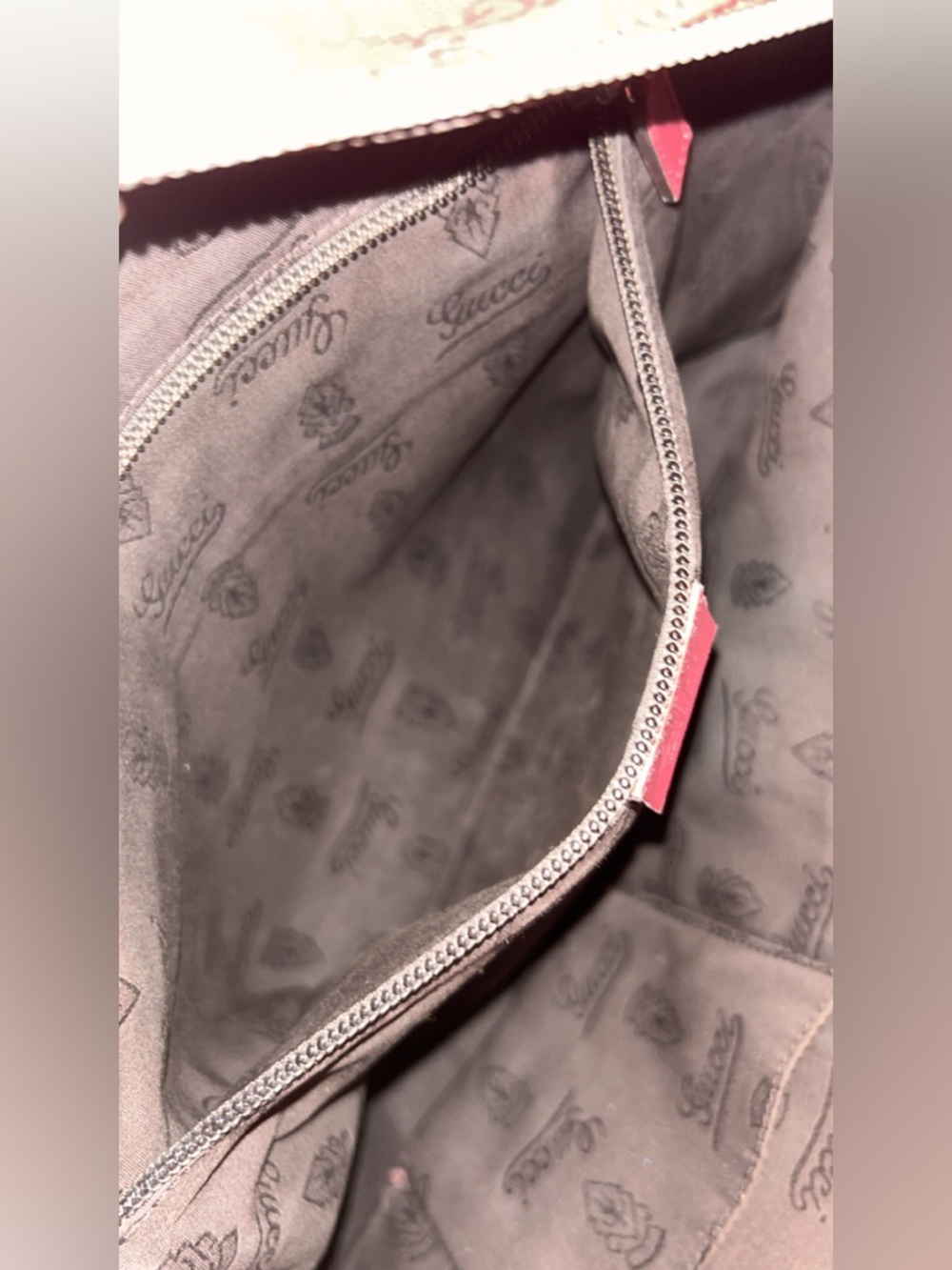 Gucci Red Imprime Monogram Tote - Picture 13 of 15